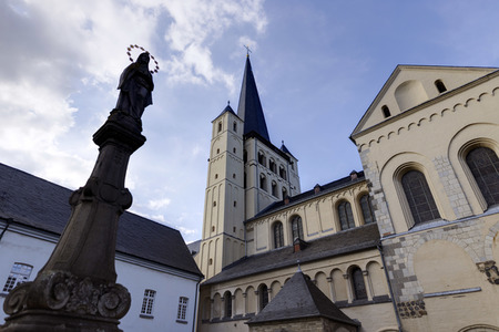 Die Abtei Brauweiler in Brauweiler