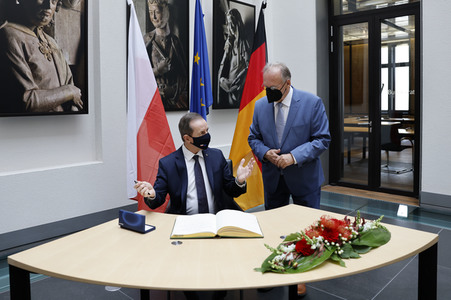 Reiner Haseloff empfängt Tomasz Grodzki in Berlin