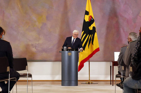 Verleihung des Verdienstkreuzes an Brigadegeneral Jens Arlt in Berlin