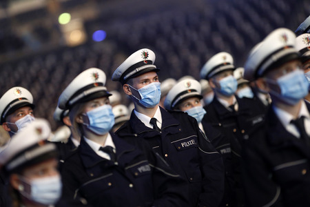 Vereidigungsfeier der Polizei NRW in Köln