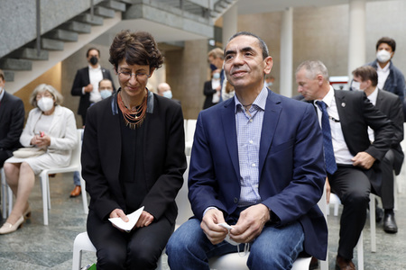 Ehrung für Özlem Türeci und Uğur Şahin in Köln