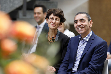 Ehrung für Özlem Türeci und Uğur Şahin in Köln