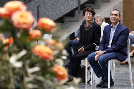 Ehrung für Özlem Türeci und Uğur Şahin in Köln