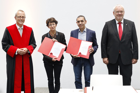 Ehrung für Özlem Türeci und Uğur Şahin in Köln