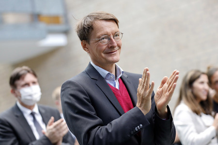 Ehrung für Özlem Türeci und Uğur Şahin in Köln