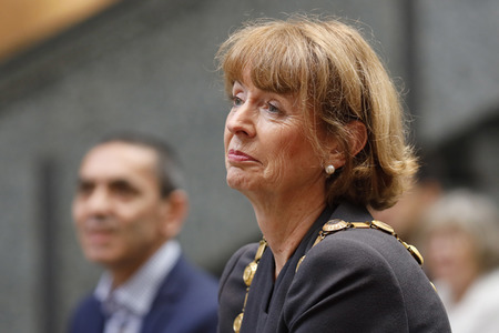 Ehrung für Özlem Türeci und Uğur Şahin in Köln