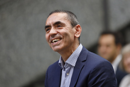 Ehrung für Özlem Türeci und Uğur Şahin in Köln