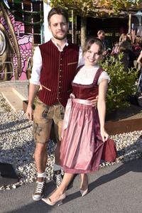 Angermaier-Trachten-Abend in München