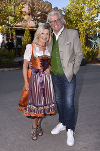 Angermaier-Trachten-Abend in München