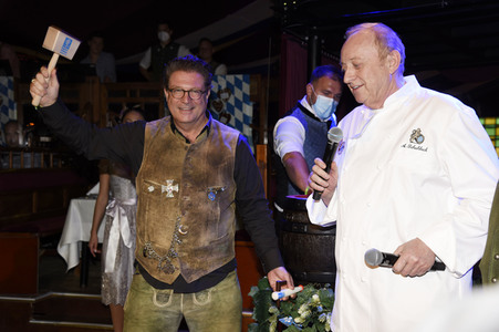 Angermaier-Trachten-Abend in München