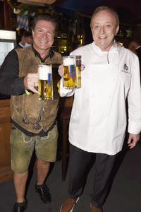 Angermaier-Trachten-Abend in München