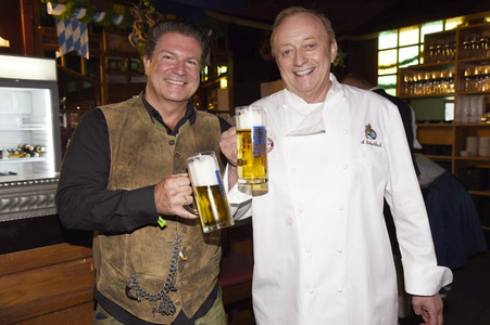 Angermaier-Trachten-Abend in München