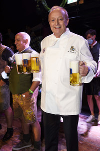 Angermaier-Trachten-Abend in München