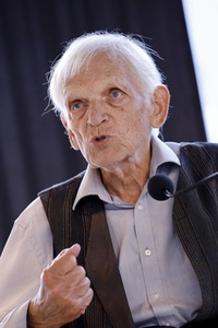 Erasmus Schöfer bei der 2. Kölner Literaturnacht in Köln