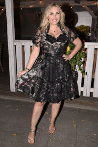 Almauftrieb in der Käfer Schänke in München