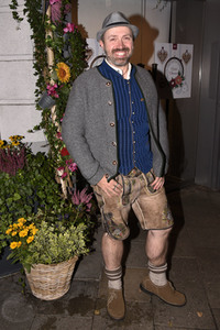 Almauftrieb in der Käfer Schänke in München