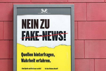 Symbolfoto Fake News