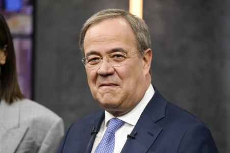 Triell - Dreikampf ums Kanzleramt in Berlin