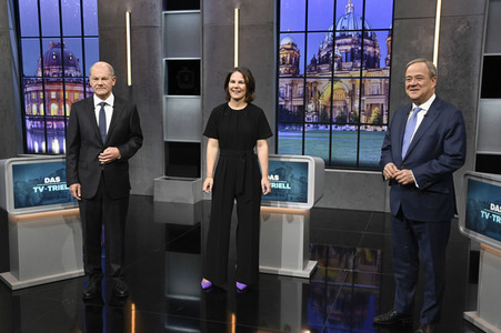 Triell - Dreikampf ums Kanzleramt in Berlin