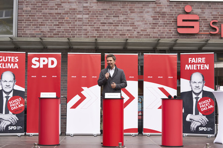 SPD-Wahlkampfveranstaltung mit Olaf Scholz in Lehrte