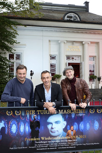 Theaterpremiere 'Die Turing-Maschine' in Hamburg