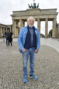 Fototermin 'Celebrate at the Gate - 100 Tage bis Silvester' in Berlin