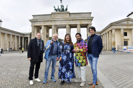 Fototermin 'Celebrate at the Gate - 100 Tage bis Silvester' in Berlin