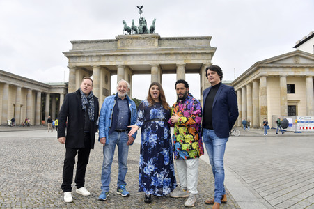 Fototermin 'Celebrate at the Gate - 100 Tage bis Silvester' in Berlin