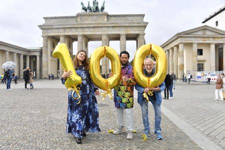 Fototermin 'Celebrate at the Gate - 100 Tage bis Silvester' in Berlin
