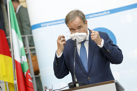 Pressekonferenz mit Armin Laschet und Herbert Reul in Düsseldorf