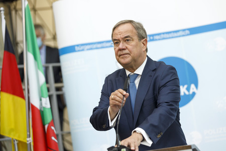 Pressekonferenz mit Armin Laschet und Herbert Reul in Düsseldorf