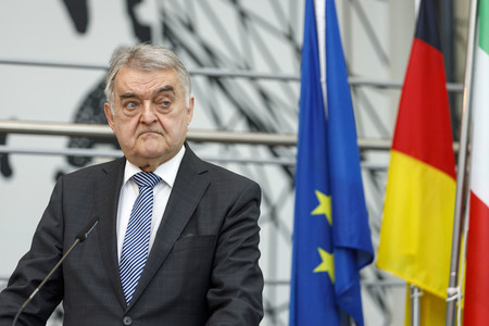 Pressekonferenz mit Armin Laschet und Herbert Reul in Düsseldorf