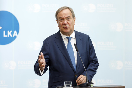 Pressekonferenz mit Armin Laschet und Herbert Reul in Düsseldorf