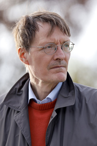 Podiumsgespräch mit Karl Lauterbach in Leverkusen