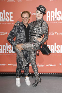 Weltpremiere der ARISE Grand Show 2021 in Berlin