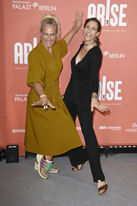 Weltpremiere der ARISE Grand Show 2021 in Berlin