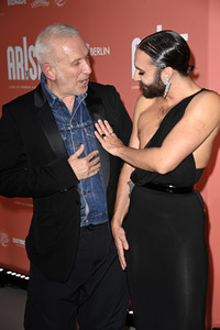 Weltpremiere der ARISE Grand Show 2021 in Berlin