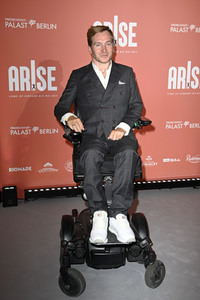 Weltpremiere der ARISE Grand Show 2021 in Berlin