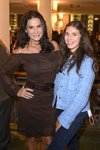 Weltpremiere der ARISE Grand Show 2021 in Berlin