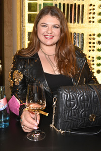 Weltpremiere der ARISE Grand Show 2021 in Berlin