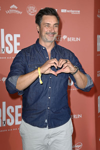 Weltpremiere der ARISE Grand Show 2021 in Berlin