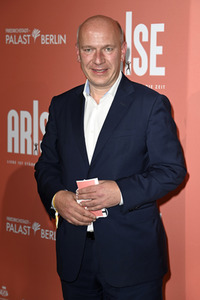 Weltpremiere der ARISE Grand Show 2021 in Berlin