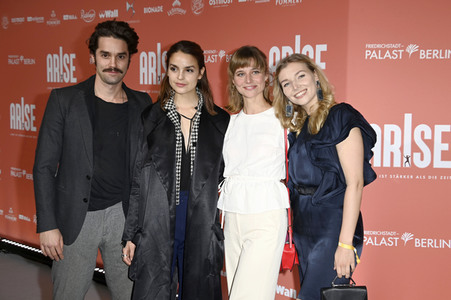 Weltpremiere der ARISE Grand Show 2021 in Berlin