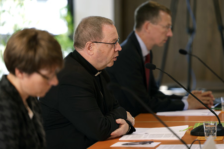 Abschluss-Pressekonferenz der Deutschen Bischofskonferenz in Fulda