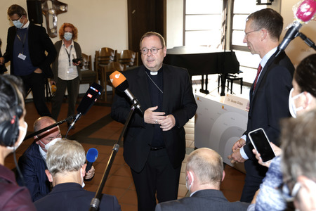 Abschluss-Pressekonferenz der Deutschen Bischofskonferenz in Fulda