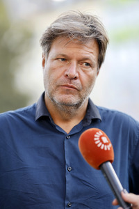 Bündnis 90/Die Grünen-Wahlkampfveranstaltung mit Robert Habeck in Köln