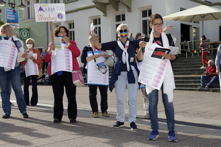 Protestdemo der Initiative 'Wir sind Kirche' in Fulda