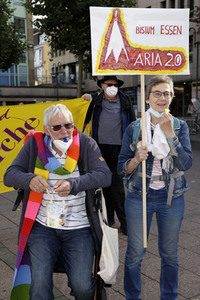 Protestdemo der Initiative 'Wir sind Kirche' in Fulda