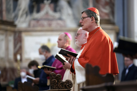 Schlussvesper mit Bonifatiussegen bei der Herbst-Vollversammlung der Deutschen Bischofskonferenz in Fulda