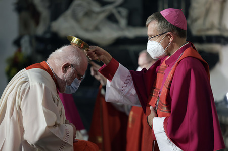 Schlussvesper mit Bonifatiussegen bei der Herbst-Vollversammlung der Deutschen Bischofskonferenz in Fulda